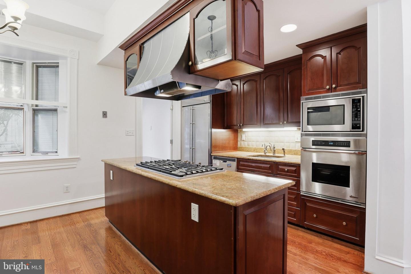 1110 P St Nw #a Property Photo 10