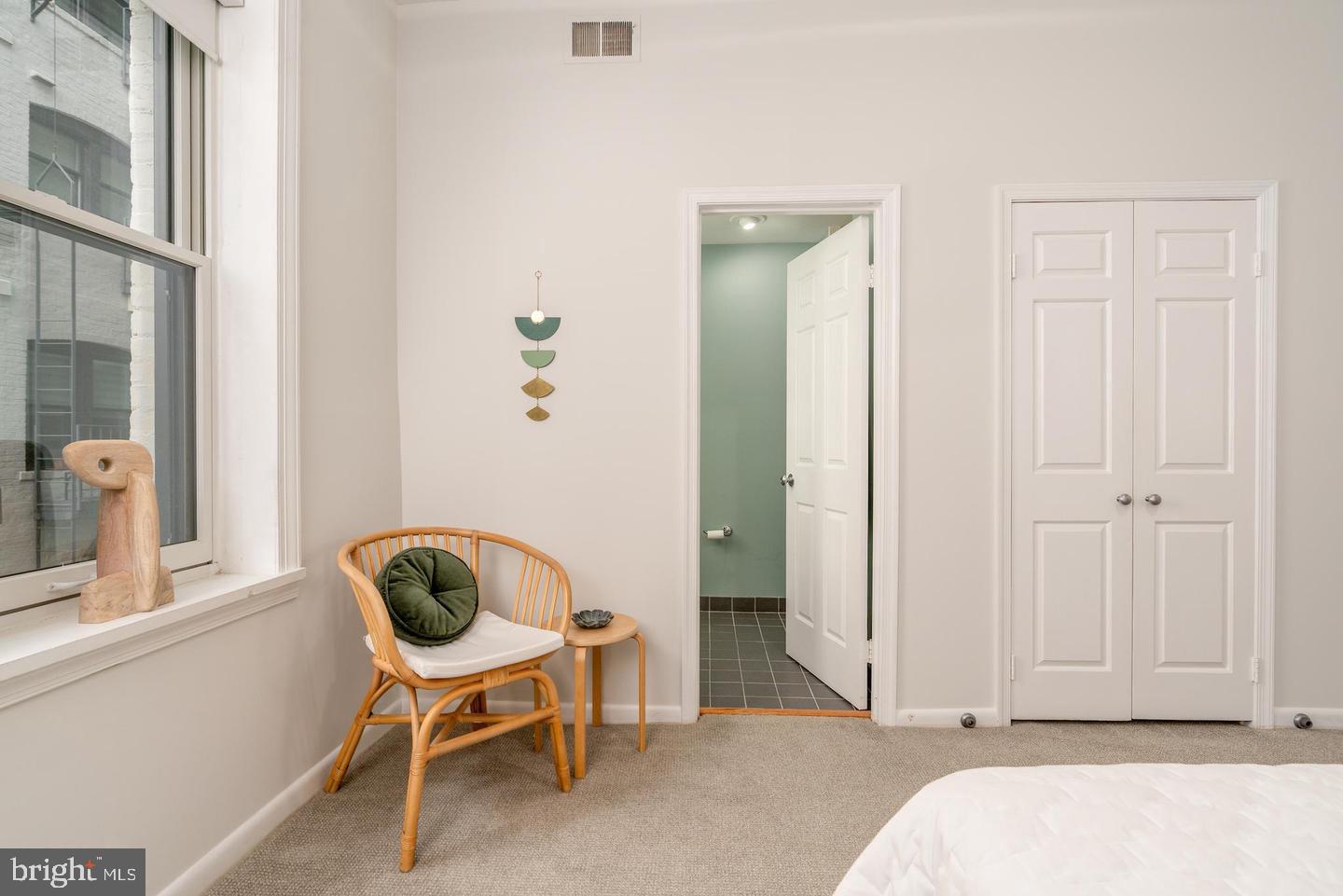 2230 California St Nw #3be Property Photo 41