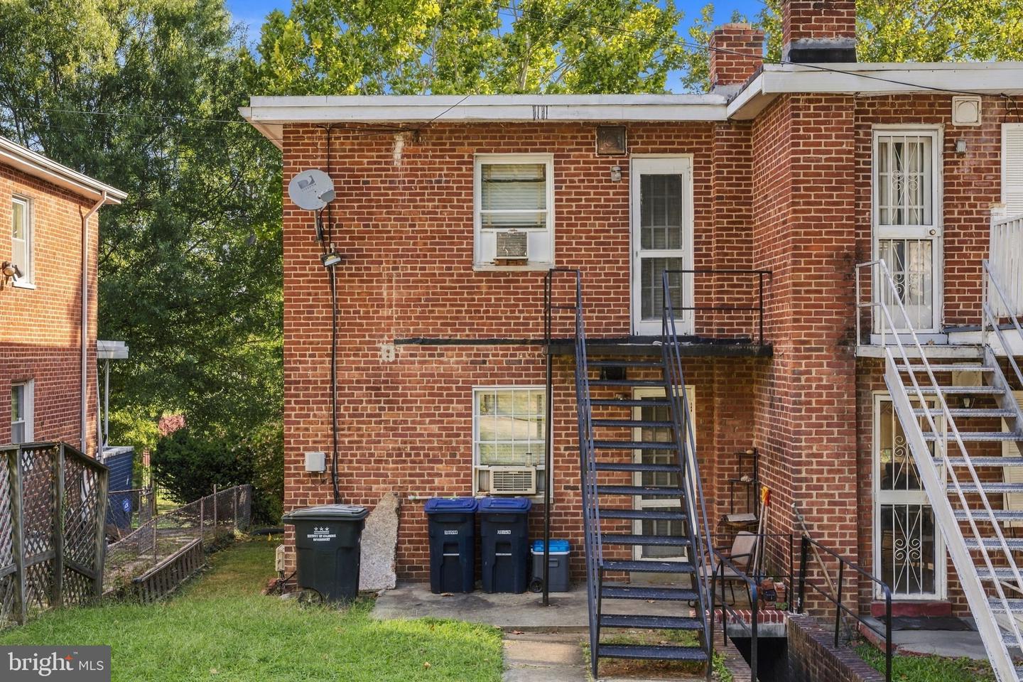 273 Hawaii Ave Ne Property Photo 10