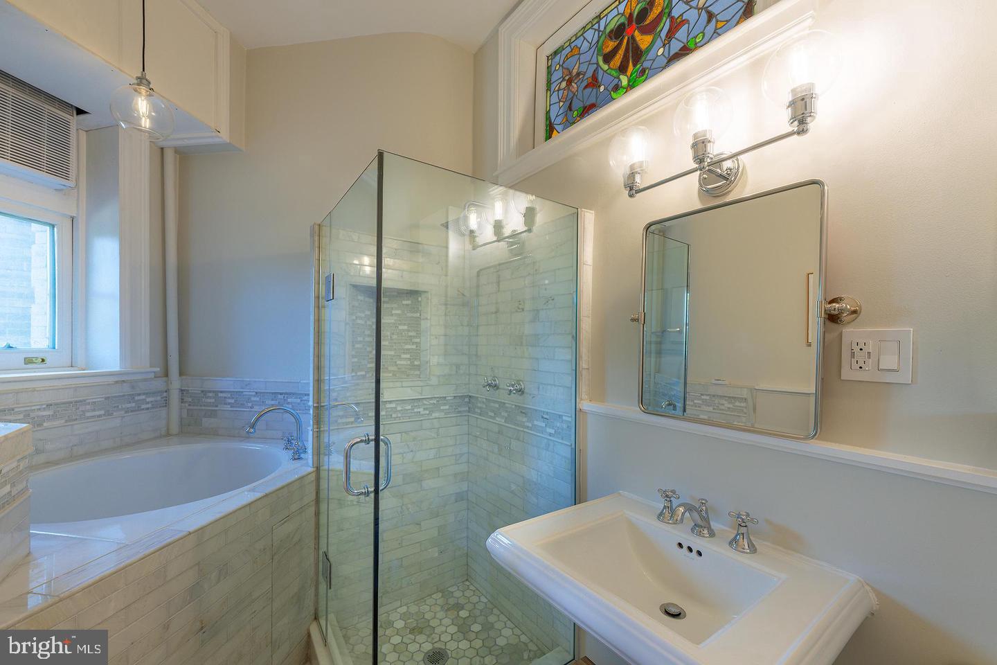 2853 Ontario Rd Nw #107 Property Photo 17