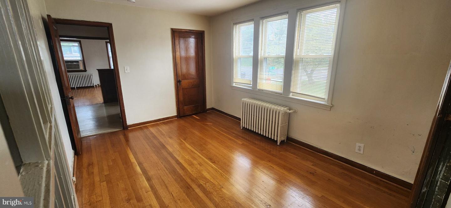 1217 30th St Se Property Photo 7
