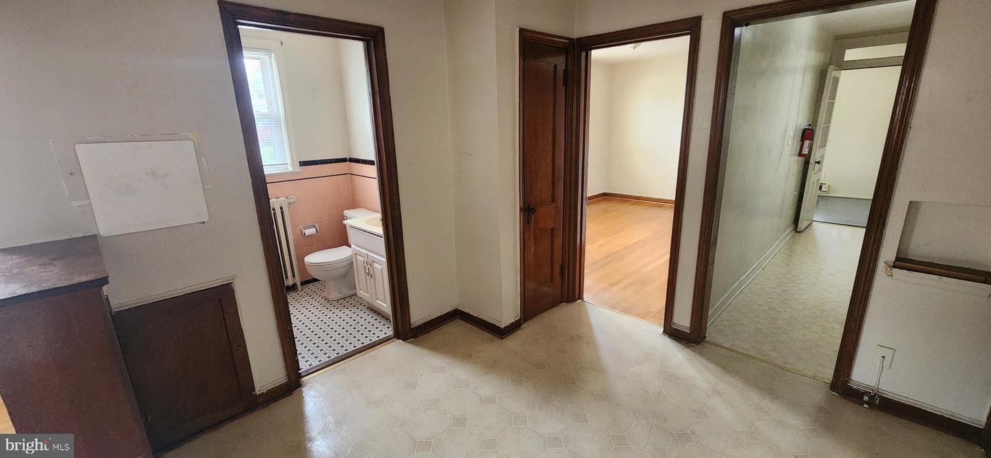 1217 30th St Se Property Photo 9