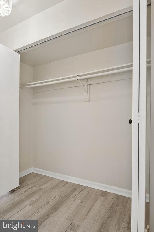 1229 Delafield Pl Ne Property Photo 28