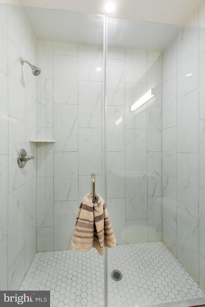 4319 Harrison St Nw #2 Property Photo 14