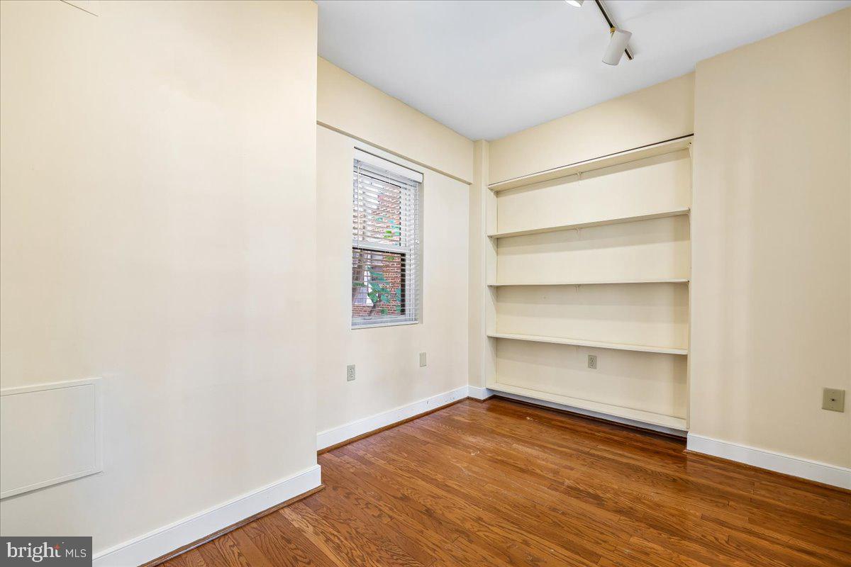 1727 R St Nw #201 Property Photo 17