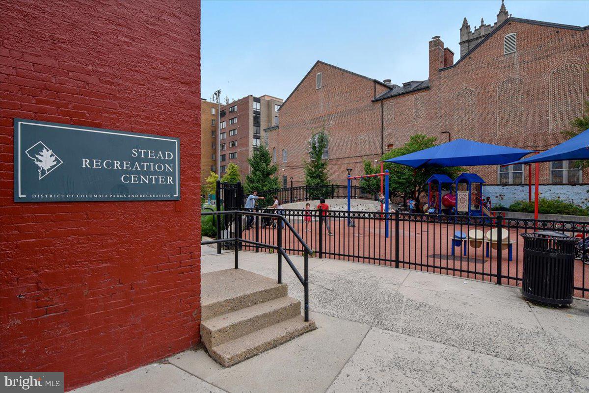 1727 R St Nw #201 Property Photo 41