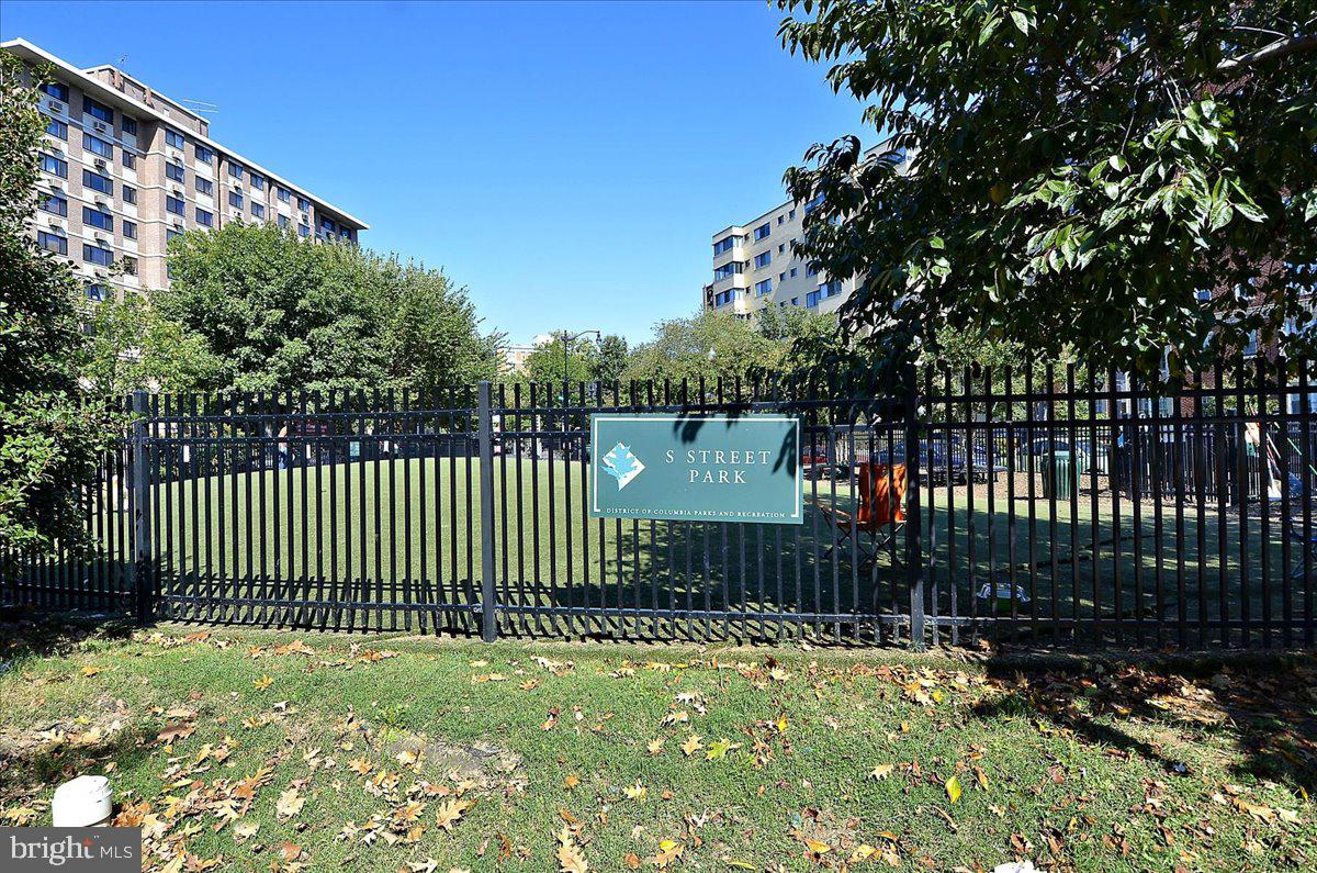 1727 R St Nw #201 Property Photo 44