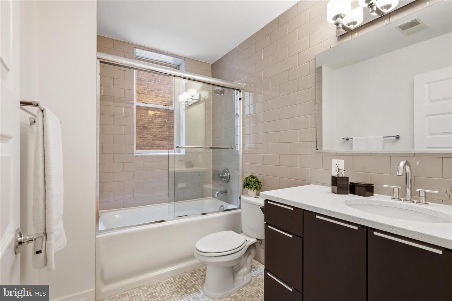 1811 Wyoming Ave Nw #22 Property Photo 14