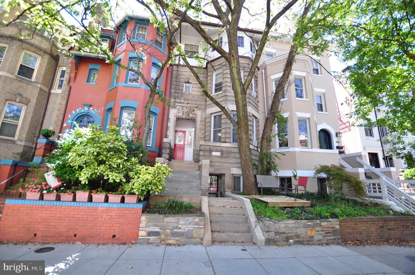 1904 CALVERT ST NW #2 Property Photo 1