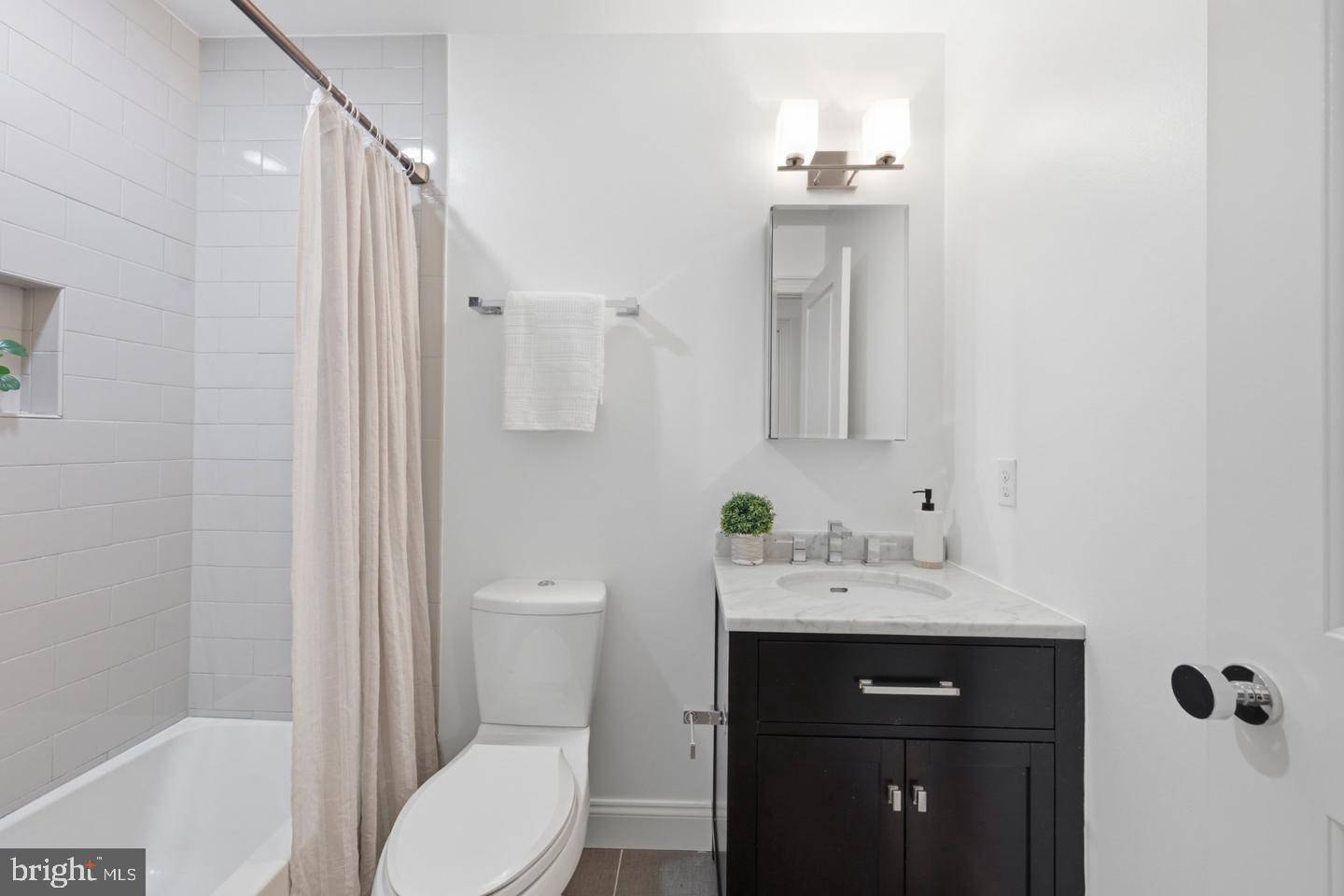 1696 Lanier Pl Nw #3 Property Photo 20