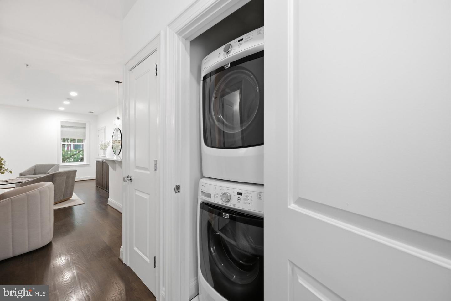 1696 Lanier Pl Nw #3 Property Photo 22