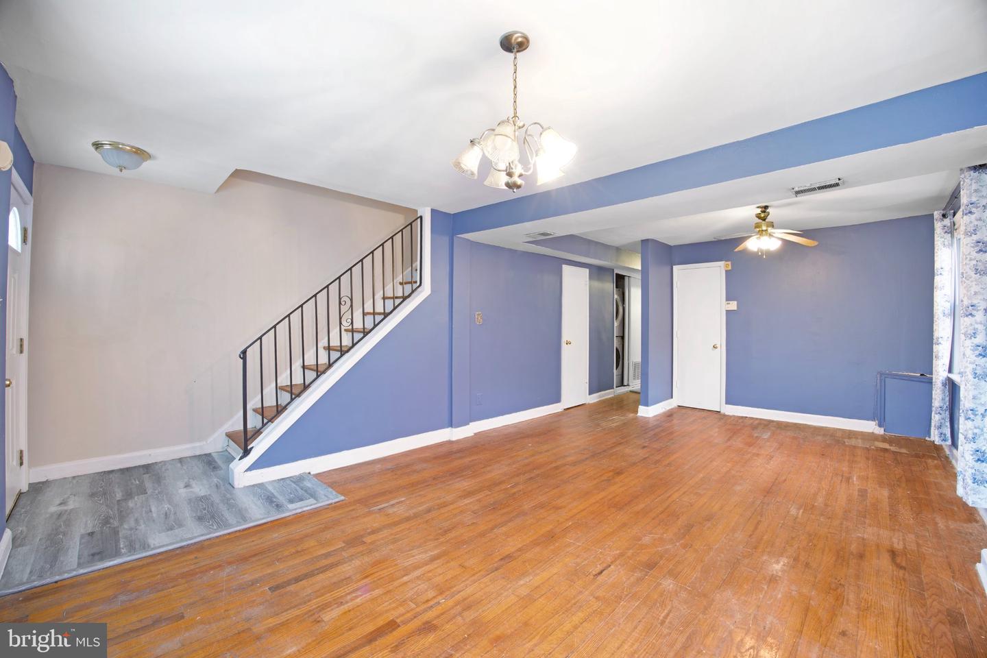 1306 Eastern Ave Ne Property Photo 3