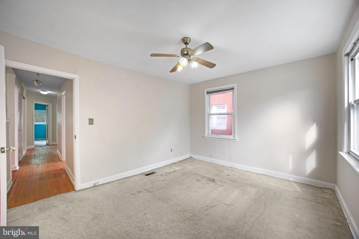1306 Eastern Ave Ne Property Photo 15
