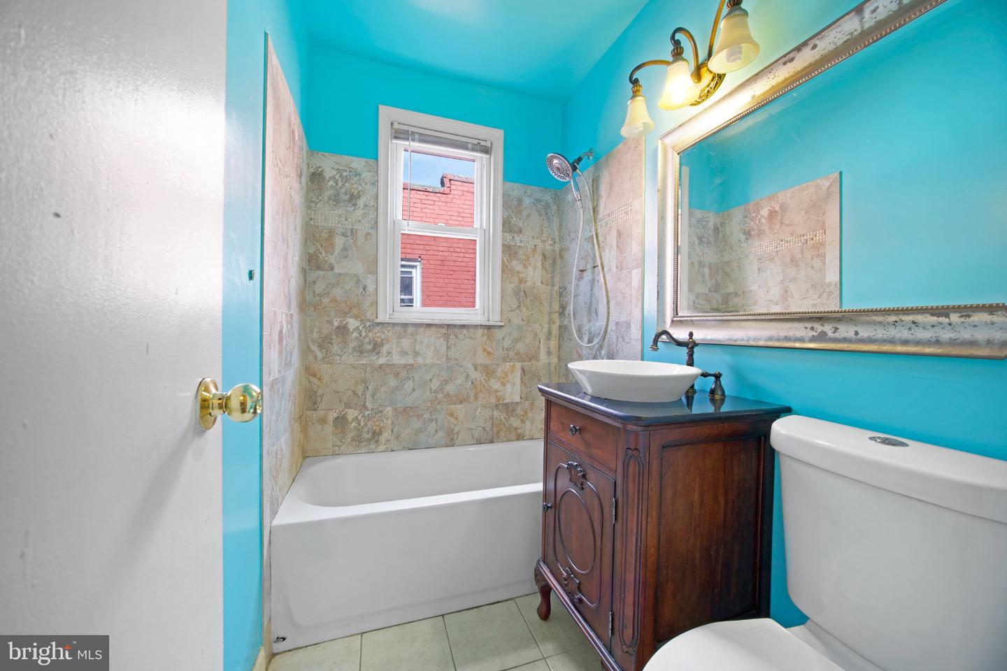 1306 Eastern Ave Ne Property Photo 24