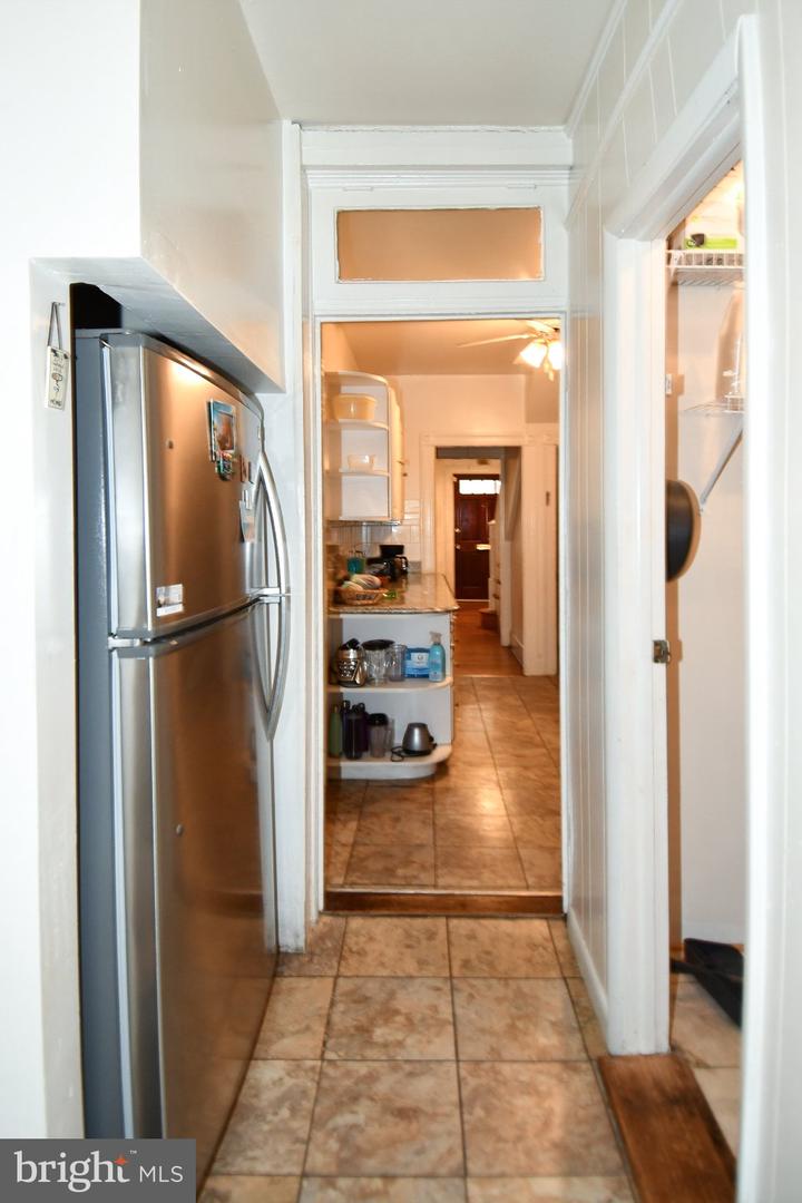 4210 10th St Ne Property Photo 14