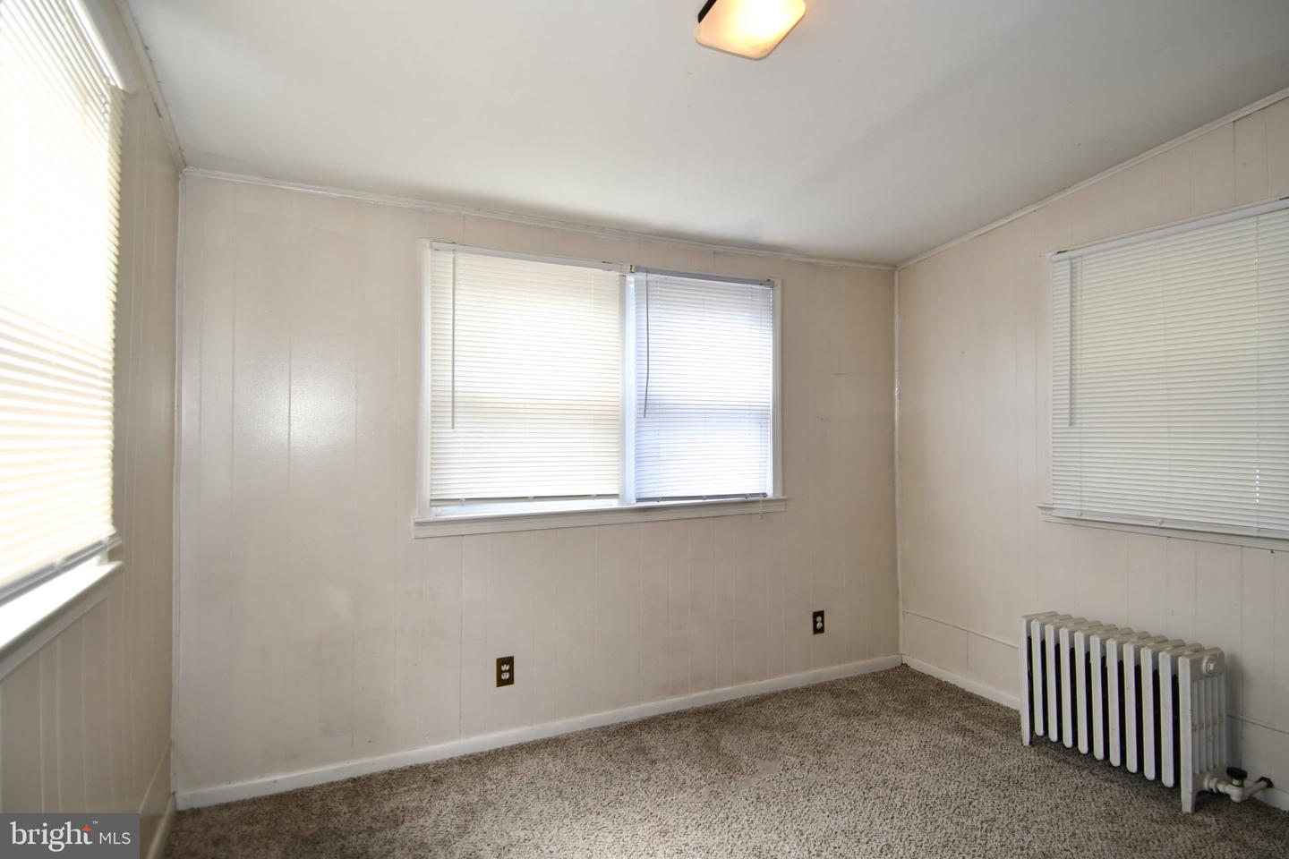 4210 10th St Ne Property Photo 21