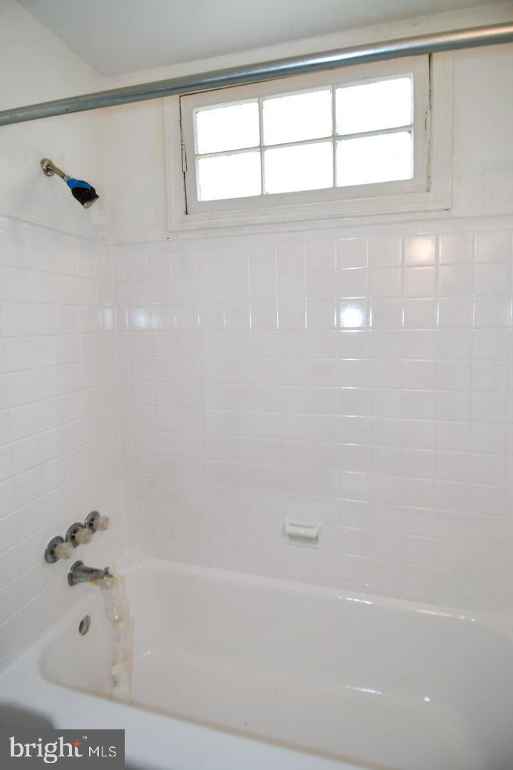 1314 Downing Pl Ne #4 Property Photo 10