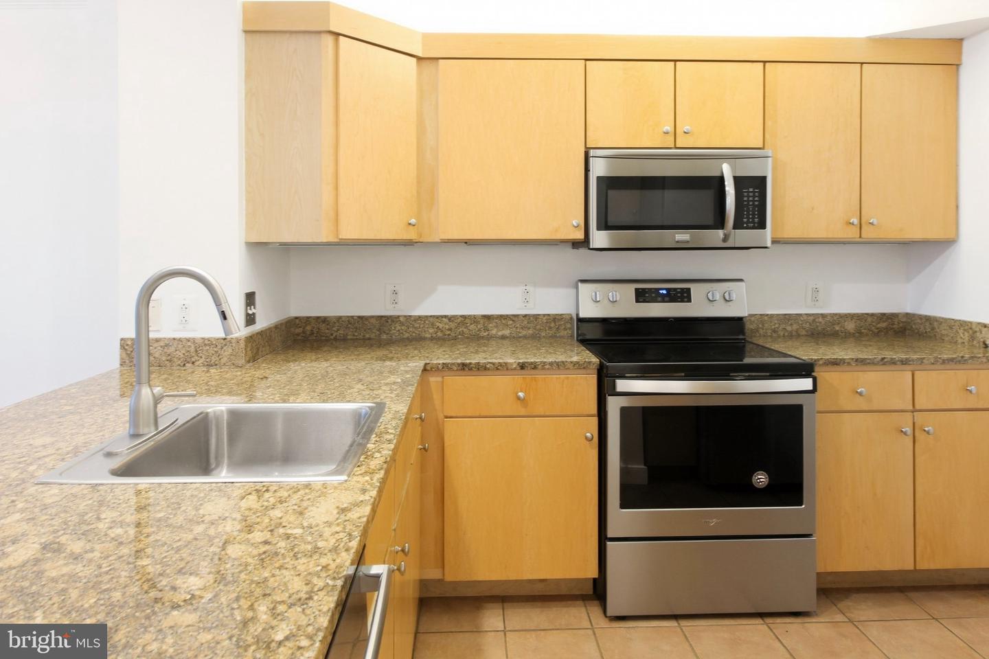 616 E St Nw #721 Property Photo 5
