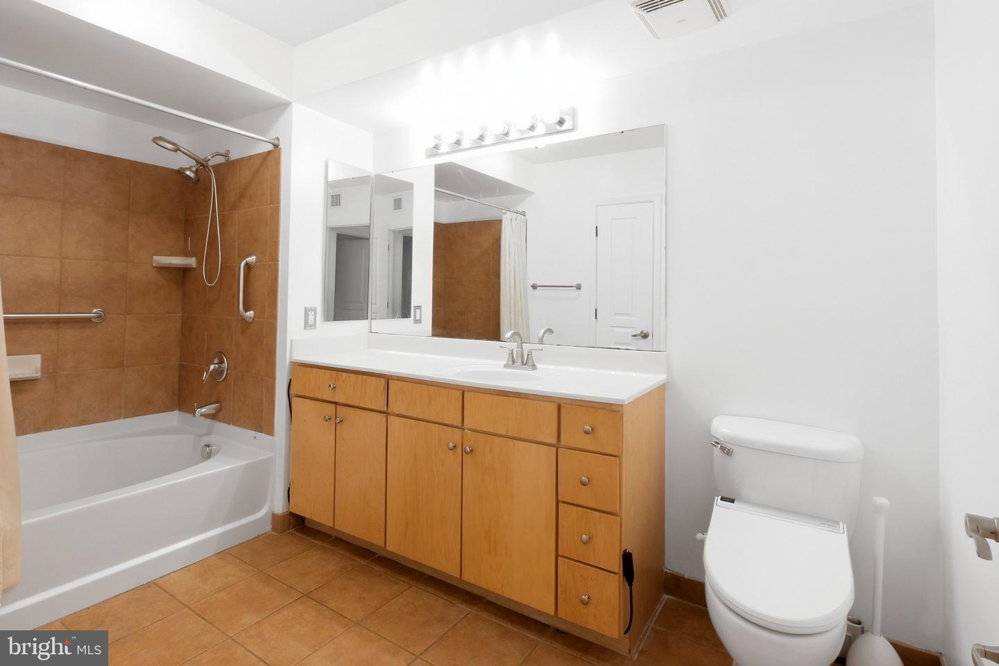 616 E St Nw #721 Property Photo 14