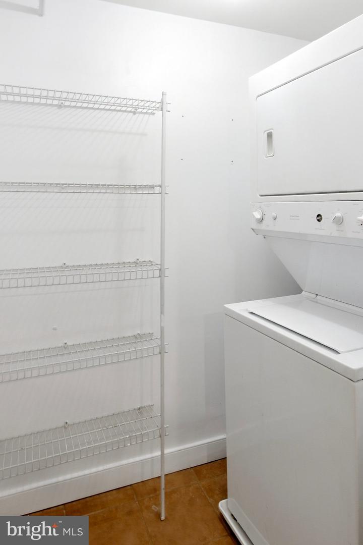 616 E St Nw #721 Property Photo 17
