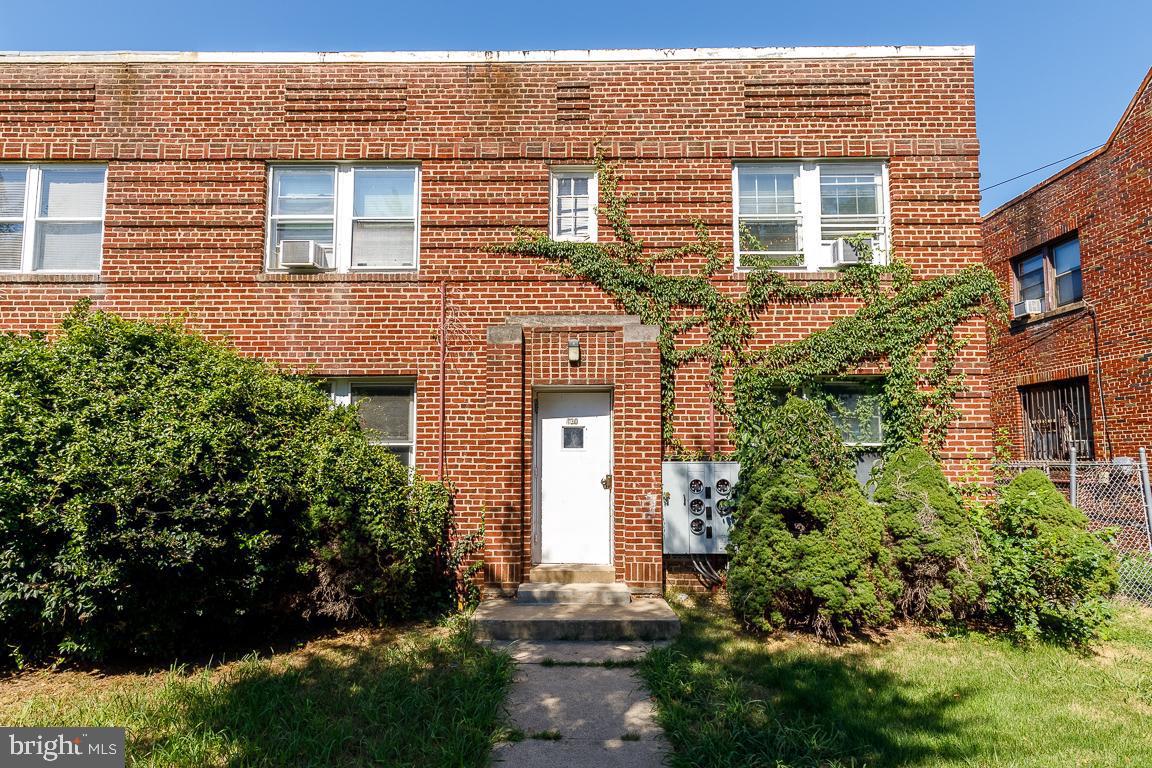 430 MELLON ST SE #2 Property Photo 1