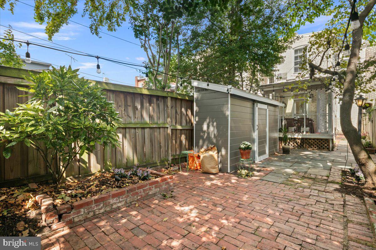 909 G St Se Property Photo 46