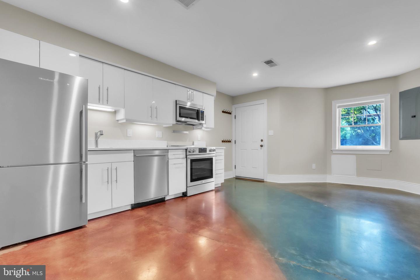 225 R St Nw Property Photo 40