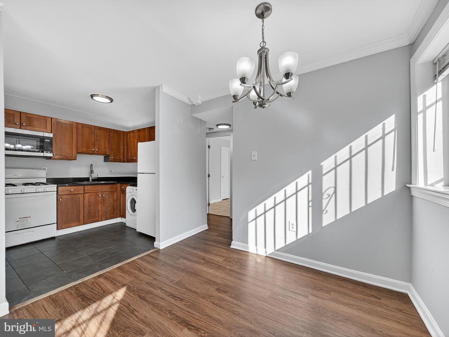 3111 Naylor Rd Se #104 Property Photo 8