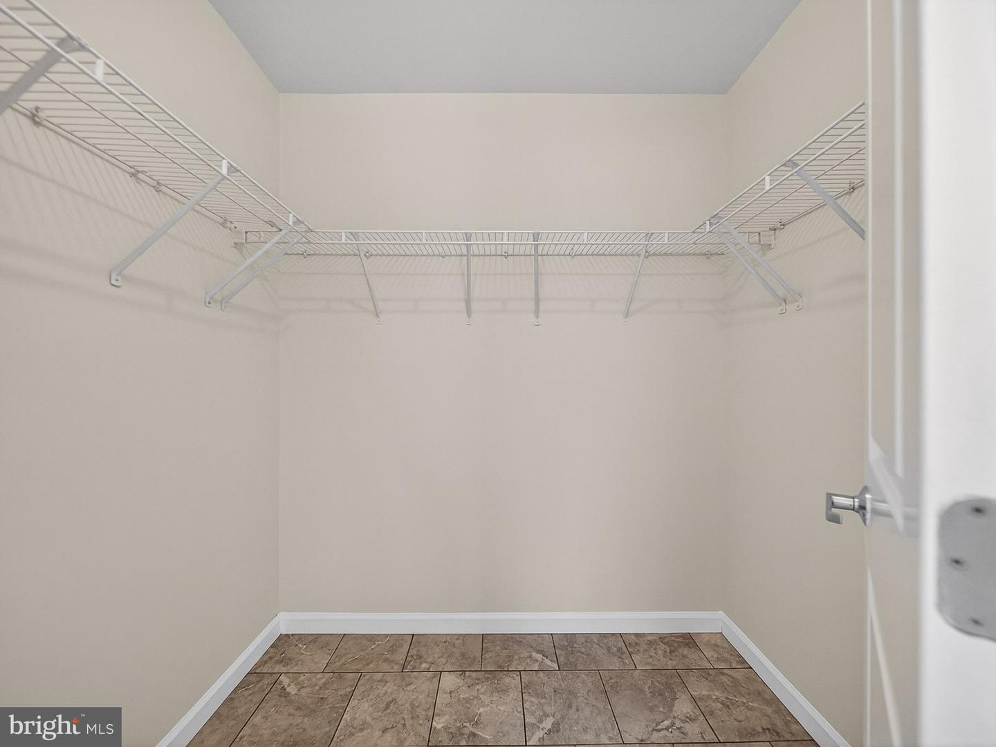 3111 Naylor Rd Se #104 Property Photo 13