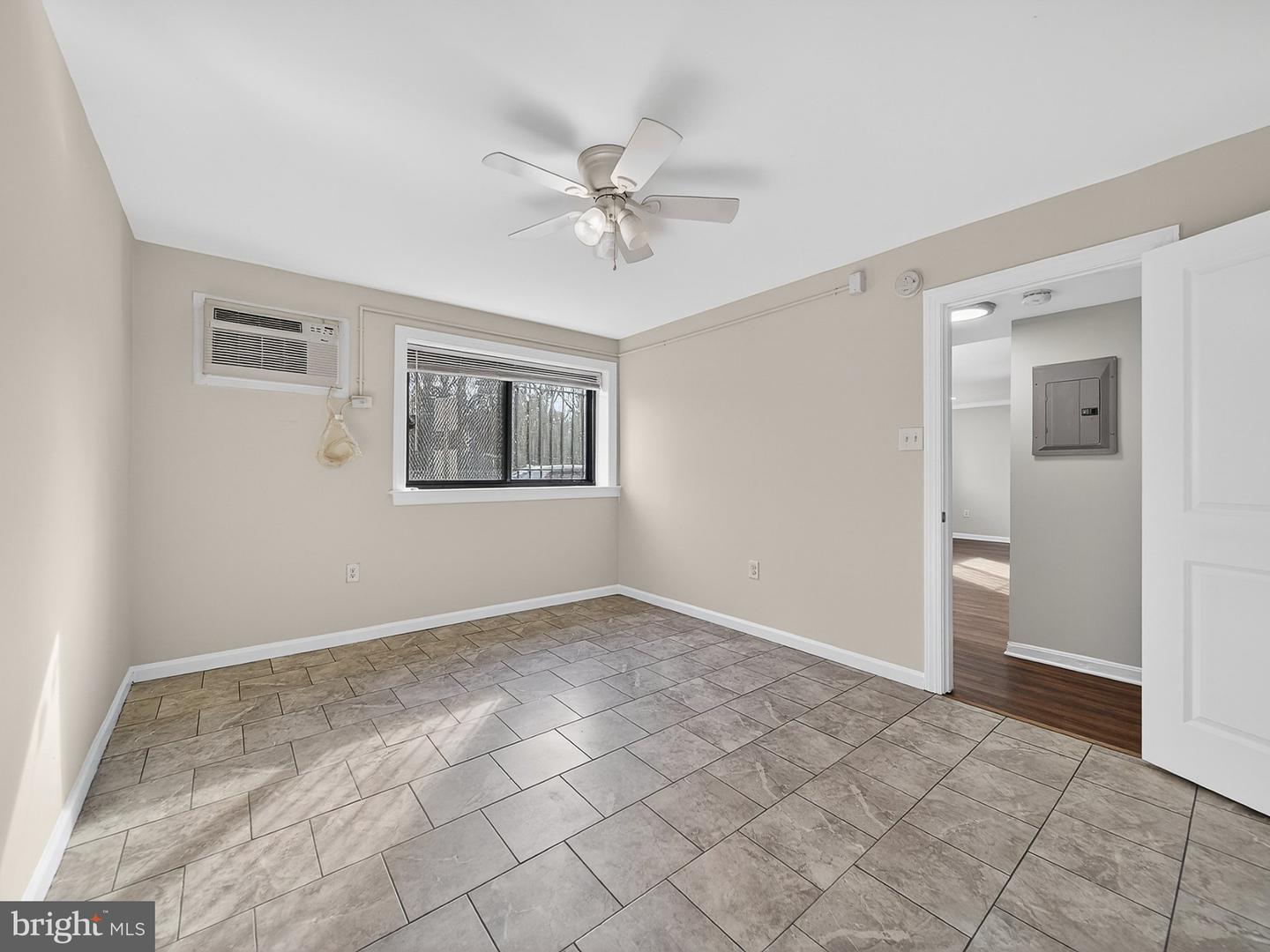 3111 Naylor Rd Se #104 Property Photo 16