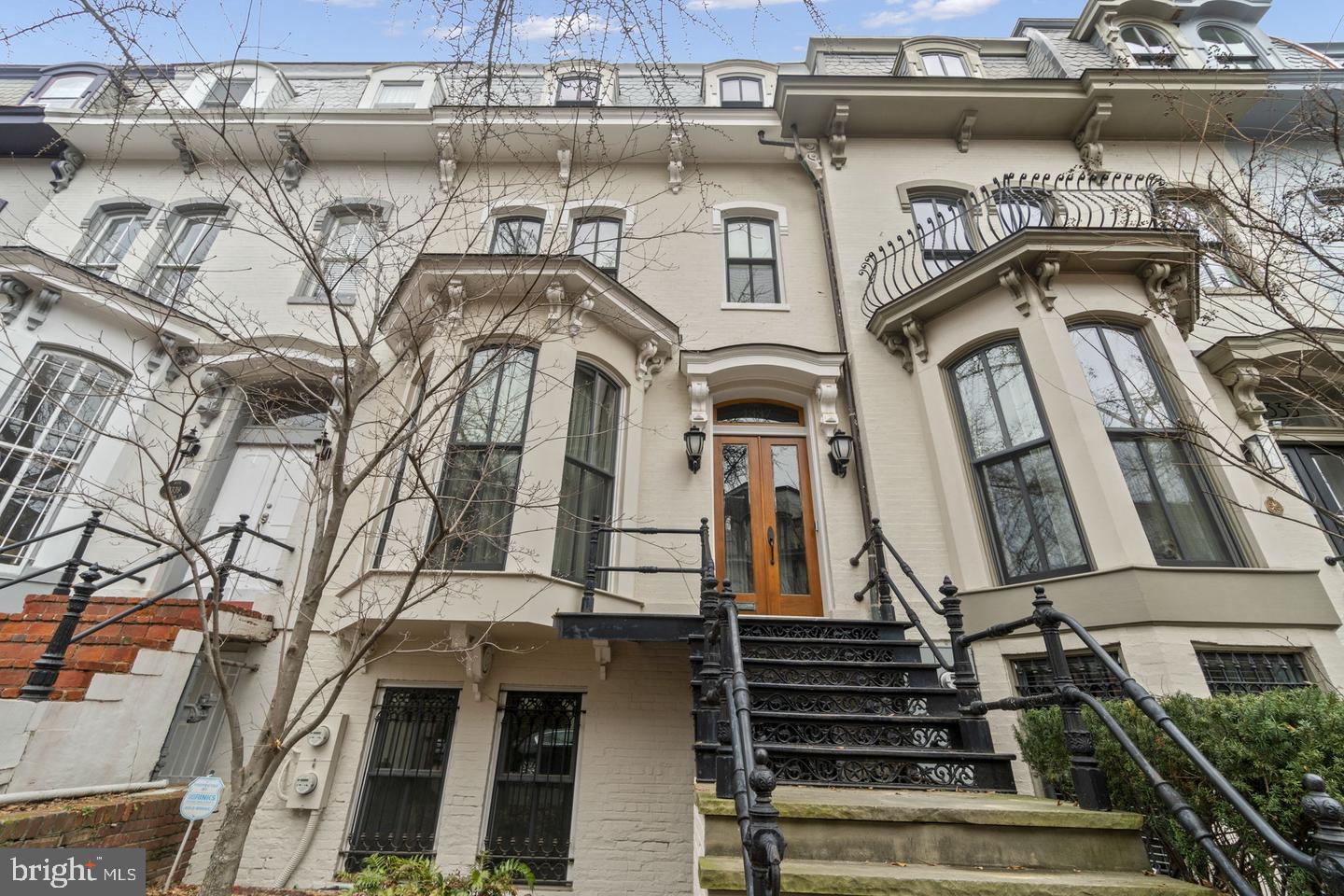 1337 CORCORAN ST NW #B Property Photo 1