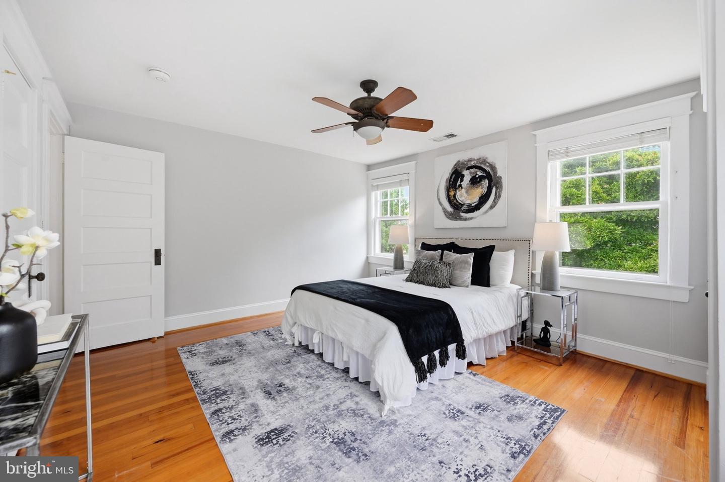3755 Jenifer St Nw Property Photo 15