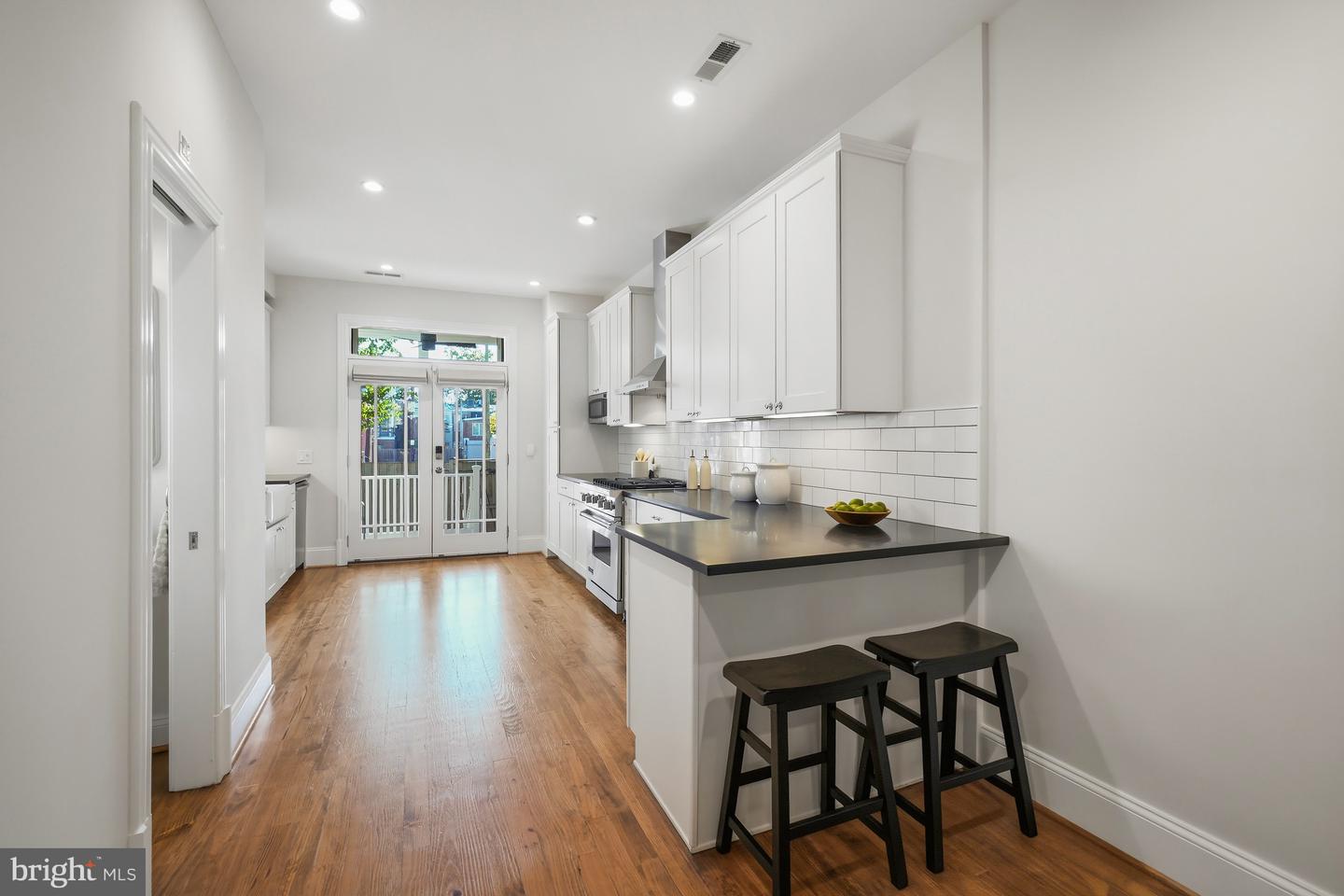 117 3rd St Ne Property Photo 14