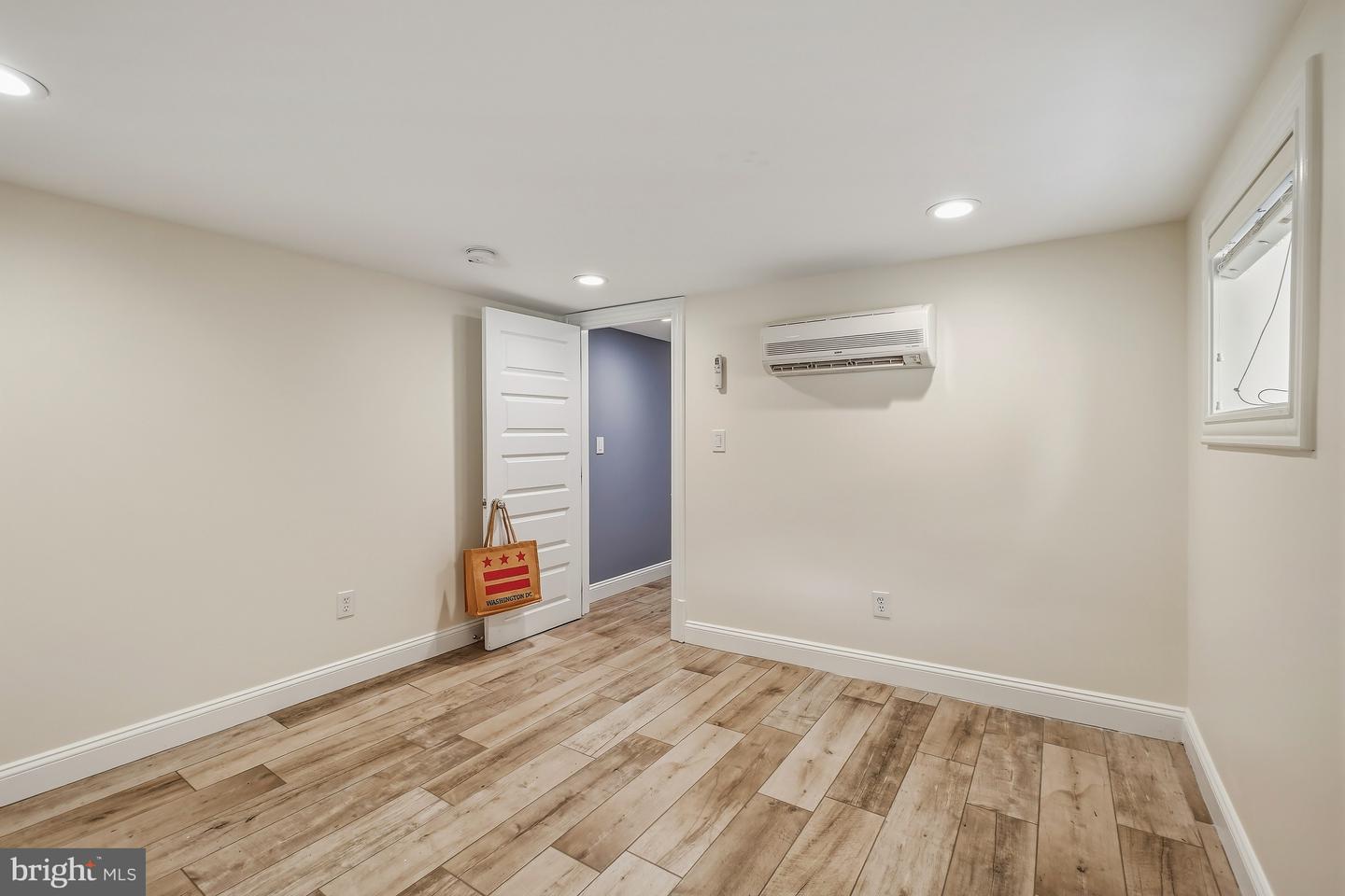 117 3rd St Ne Property Photo 35