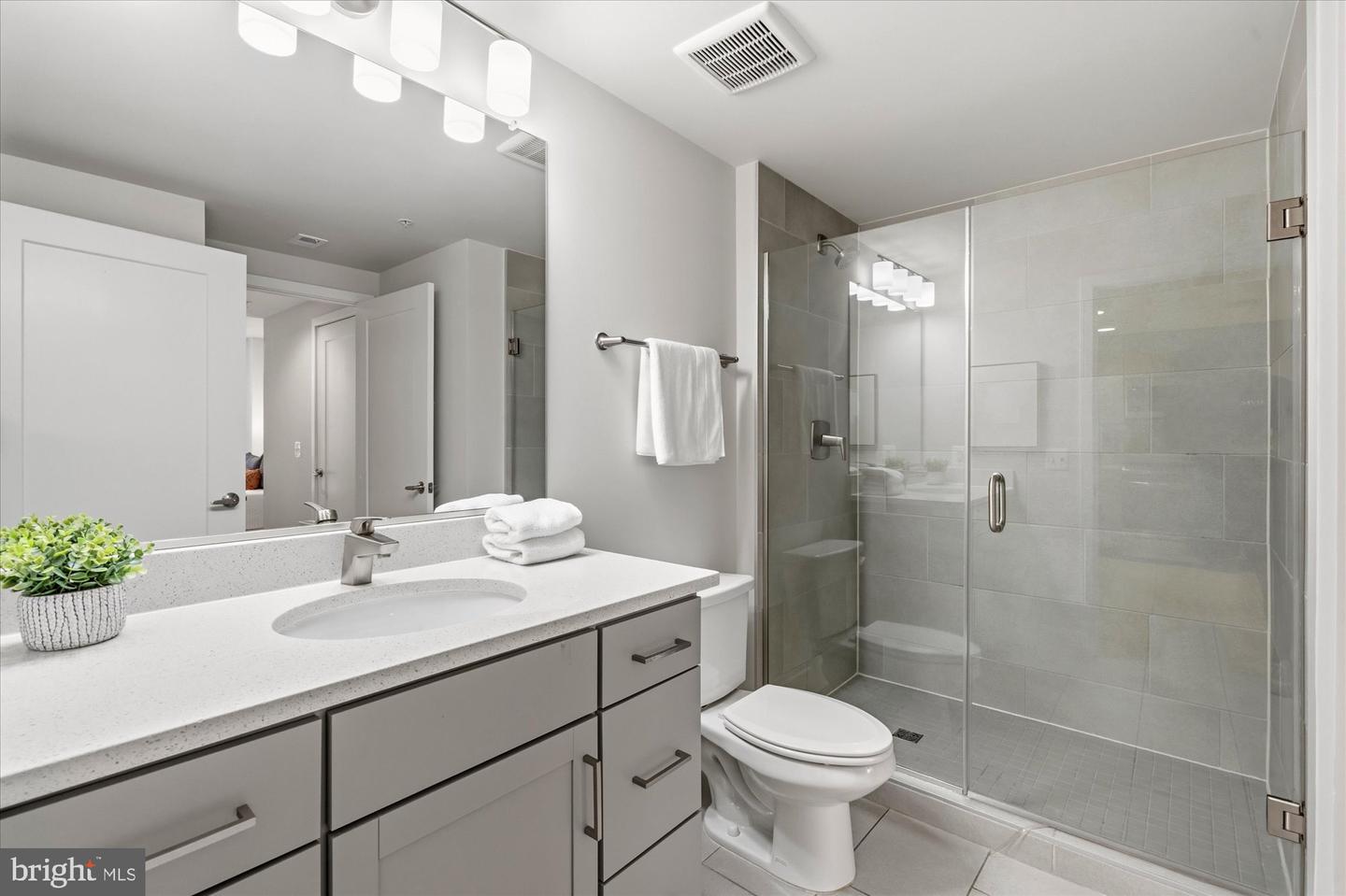 50 Florida Ave Ne #502 Property Photo 19
