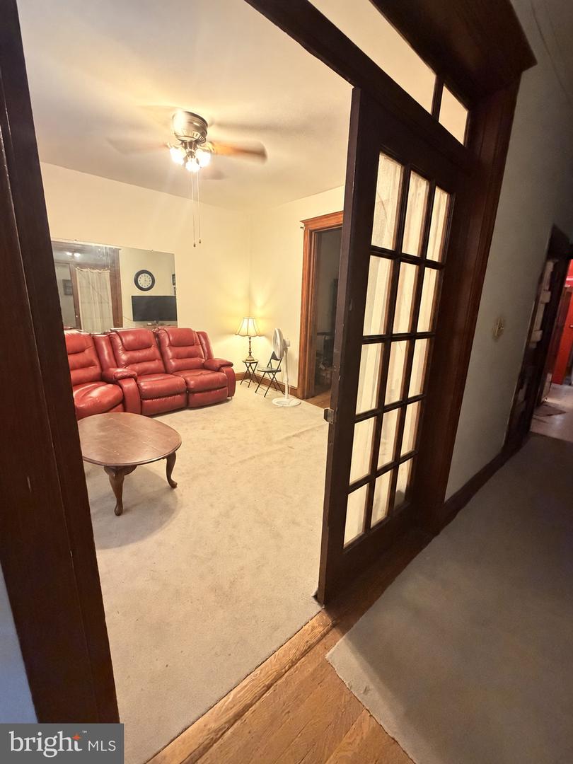 3224 Warder St Nw Property Photo 5