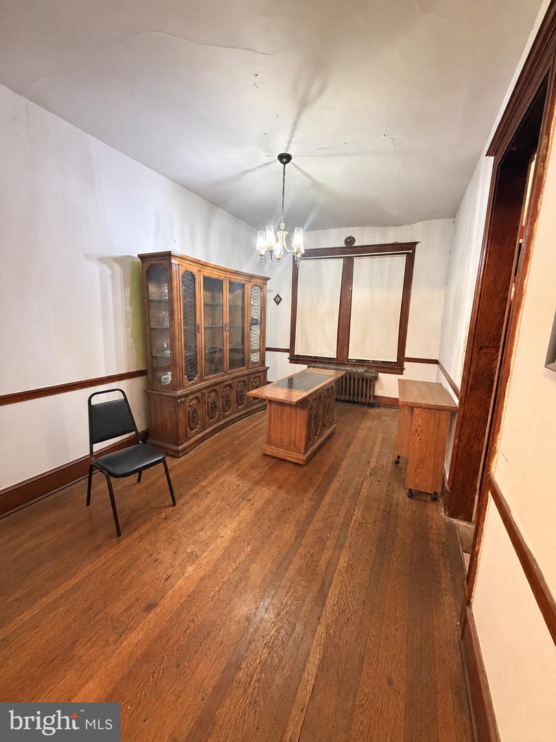 3224 Warder St Nw Property Photo 9