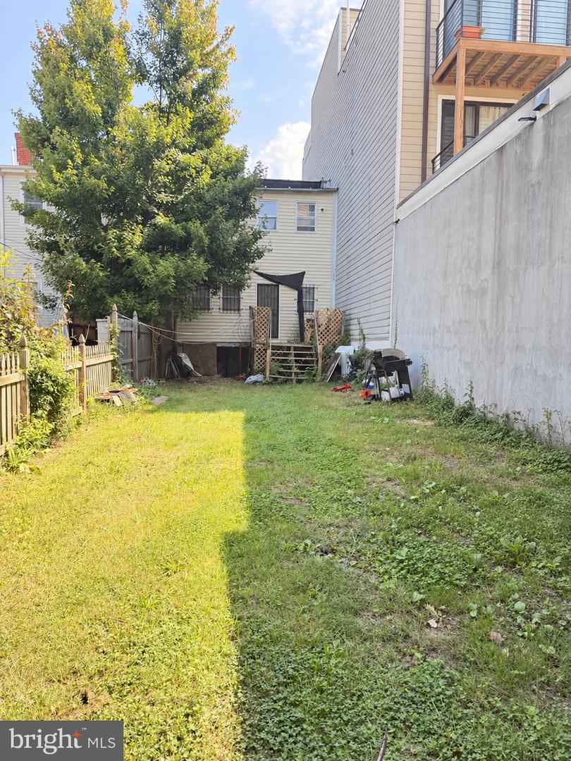 3224 Warder St Nw Property Photo 21