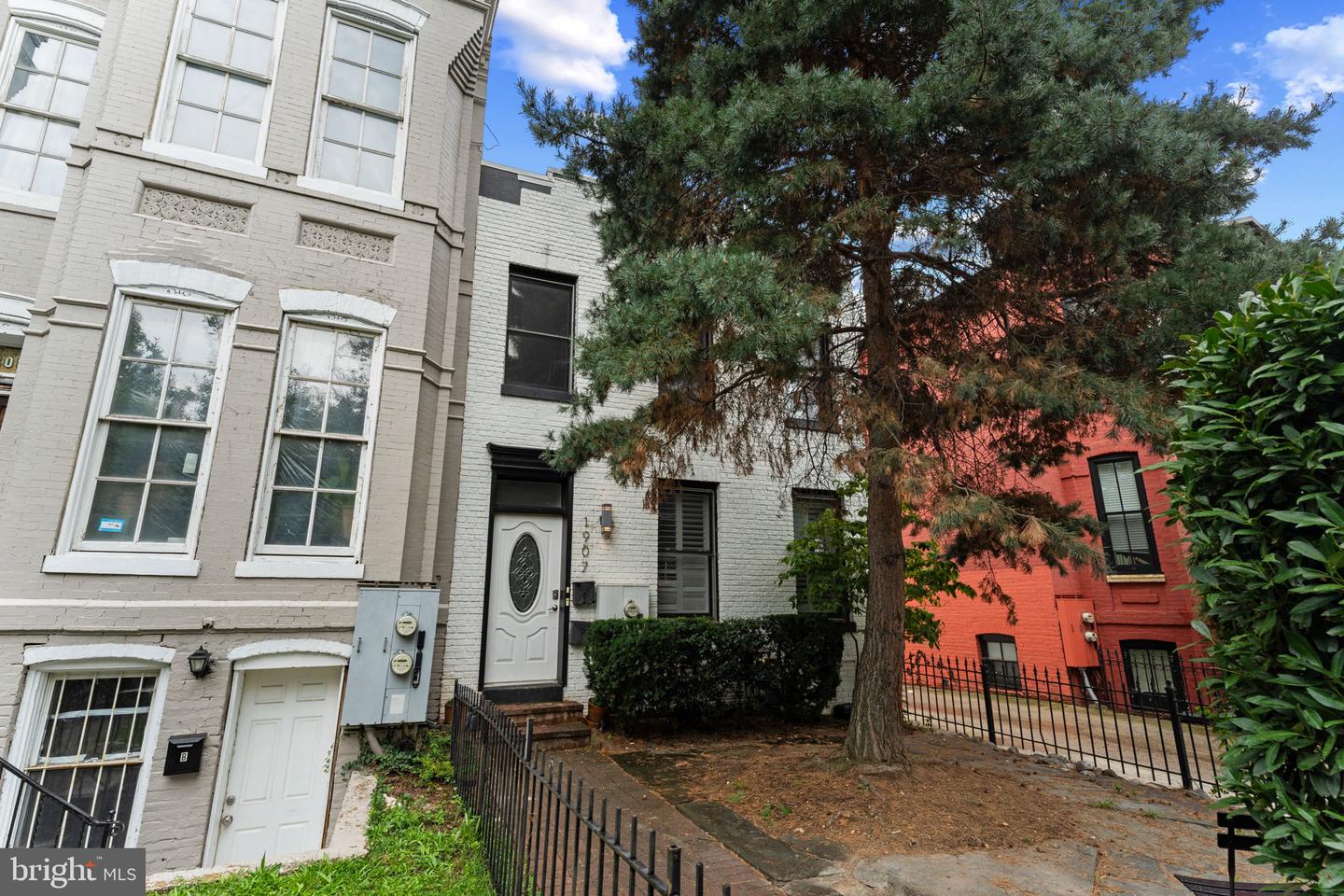 1907 11TH ST NW #2 Property Photo 1