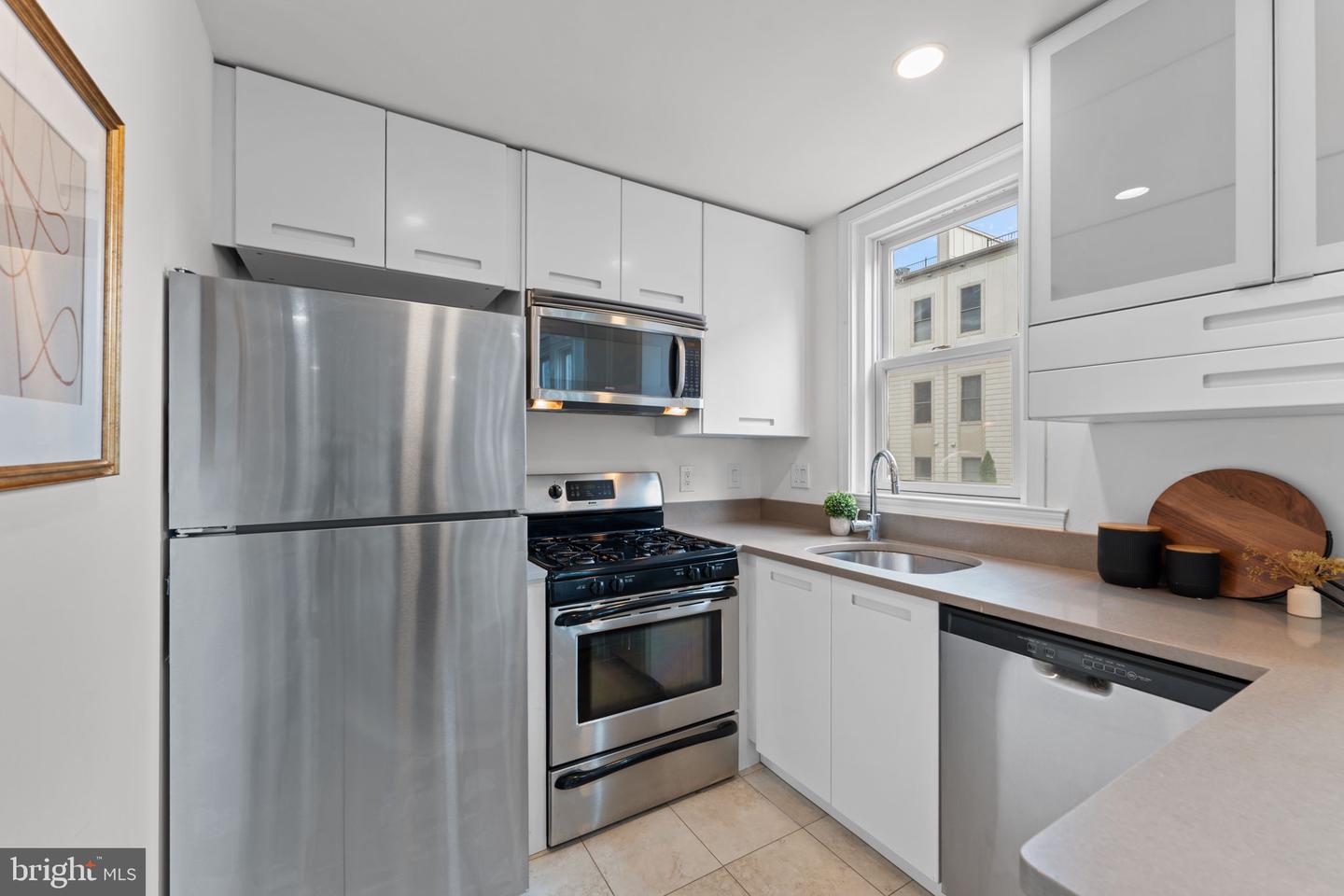 1907 11th St Nw #2 Property Photo 12