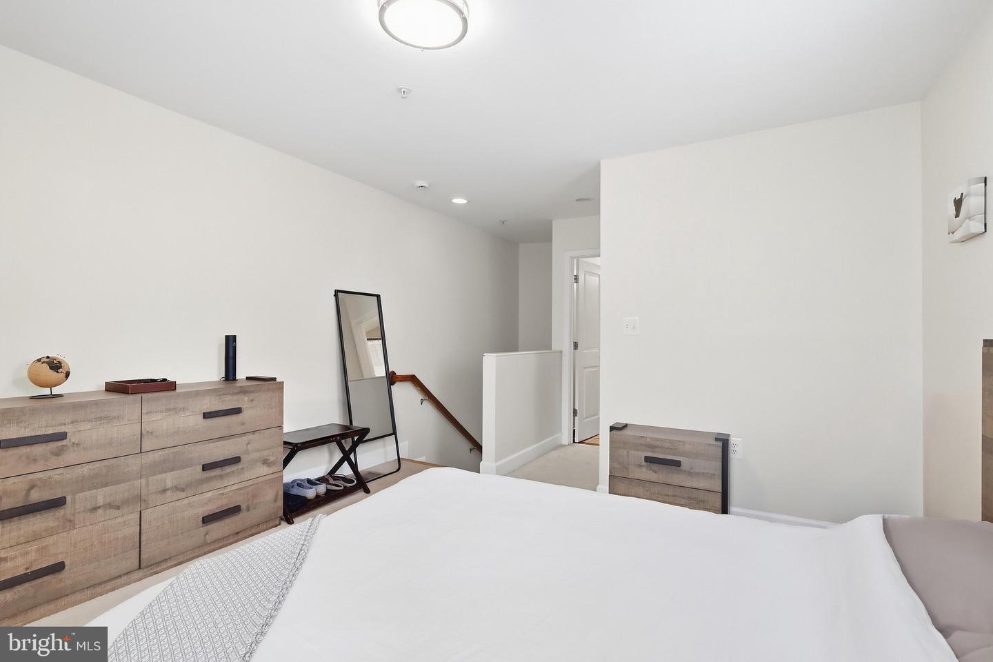523 Florida Ave Nw #2 Property Photo 16