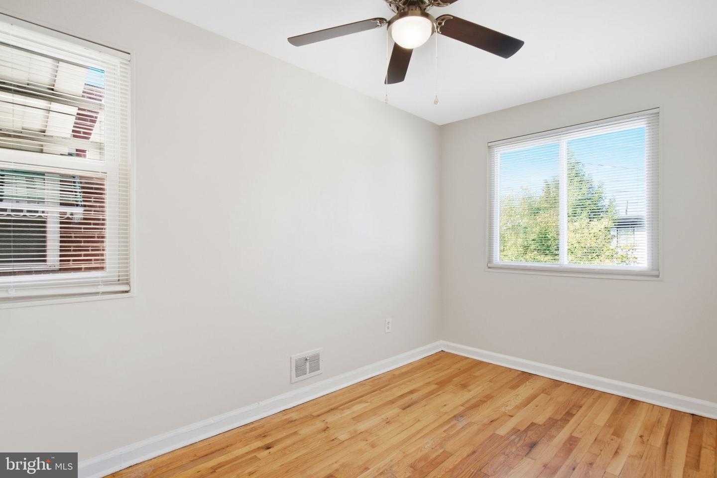 4229 Fort Dupont Ter Se Property Photo 15