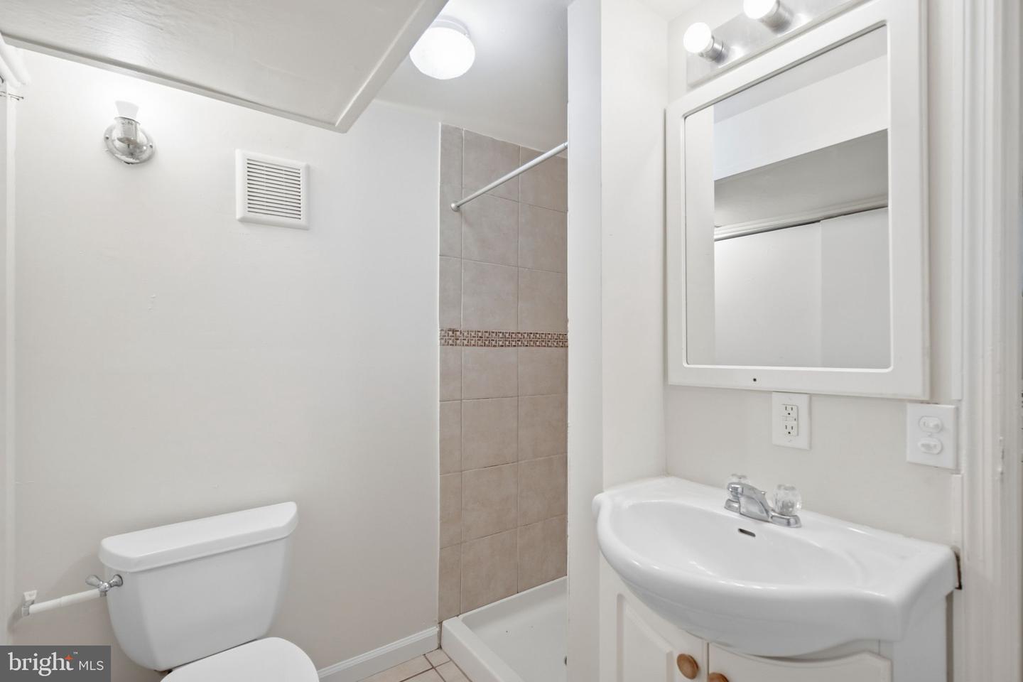 4229 Fort Dupont Ter Se Property Photo 17