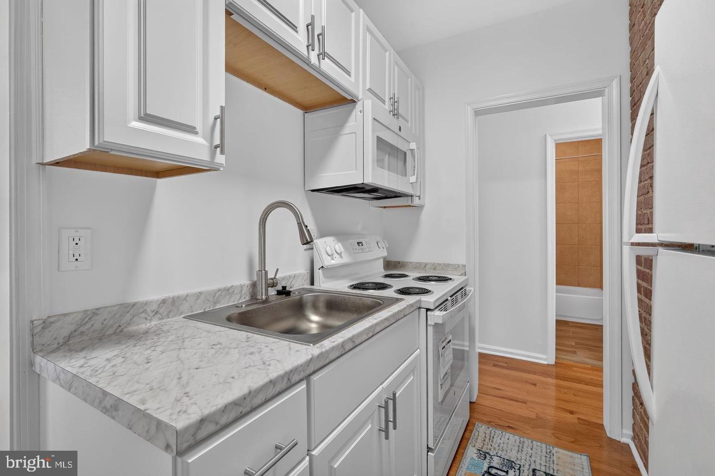 1004 Shepherd St Ne Property Photo 14