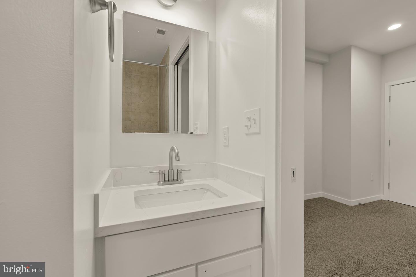 2535 13th St Nw #203 Property Photo 18