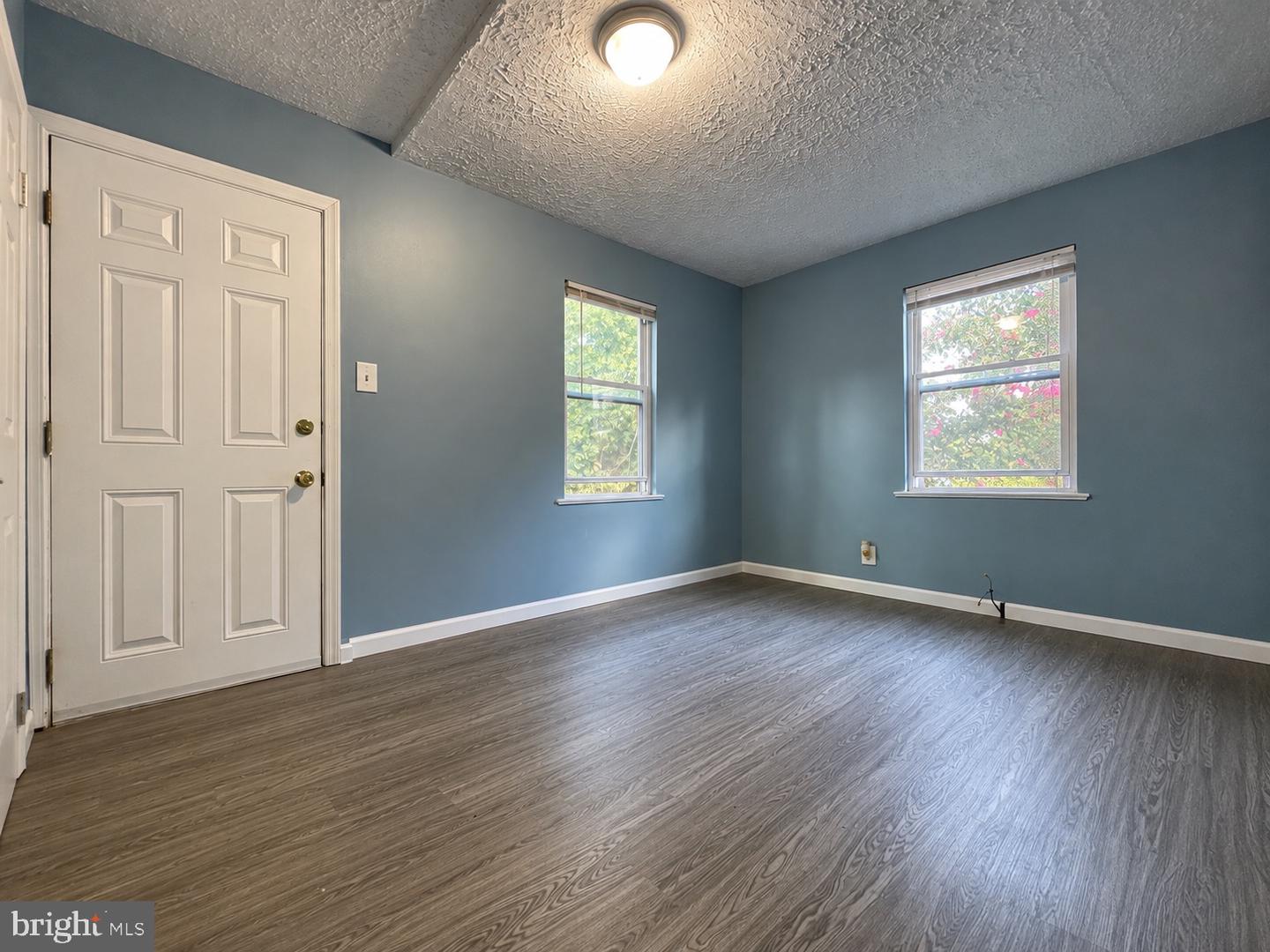 4236 Ne Grant St Ne Property Photo 15
