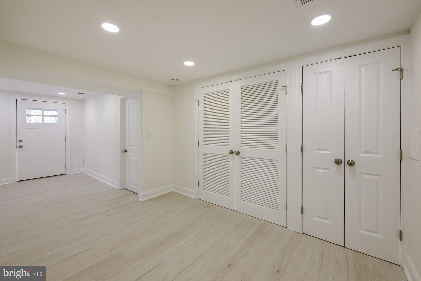 DCDC2283842 Property Photo 31