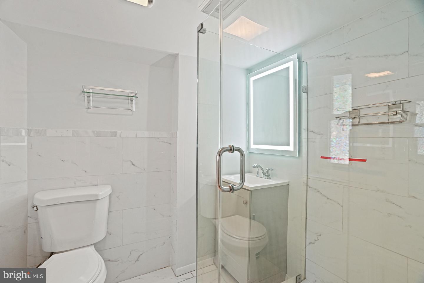 2749 Arizona Ave Nw Property Photo 31