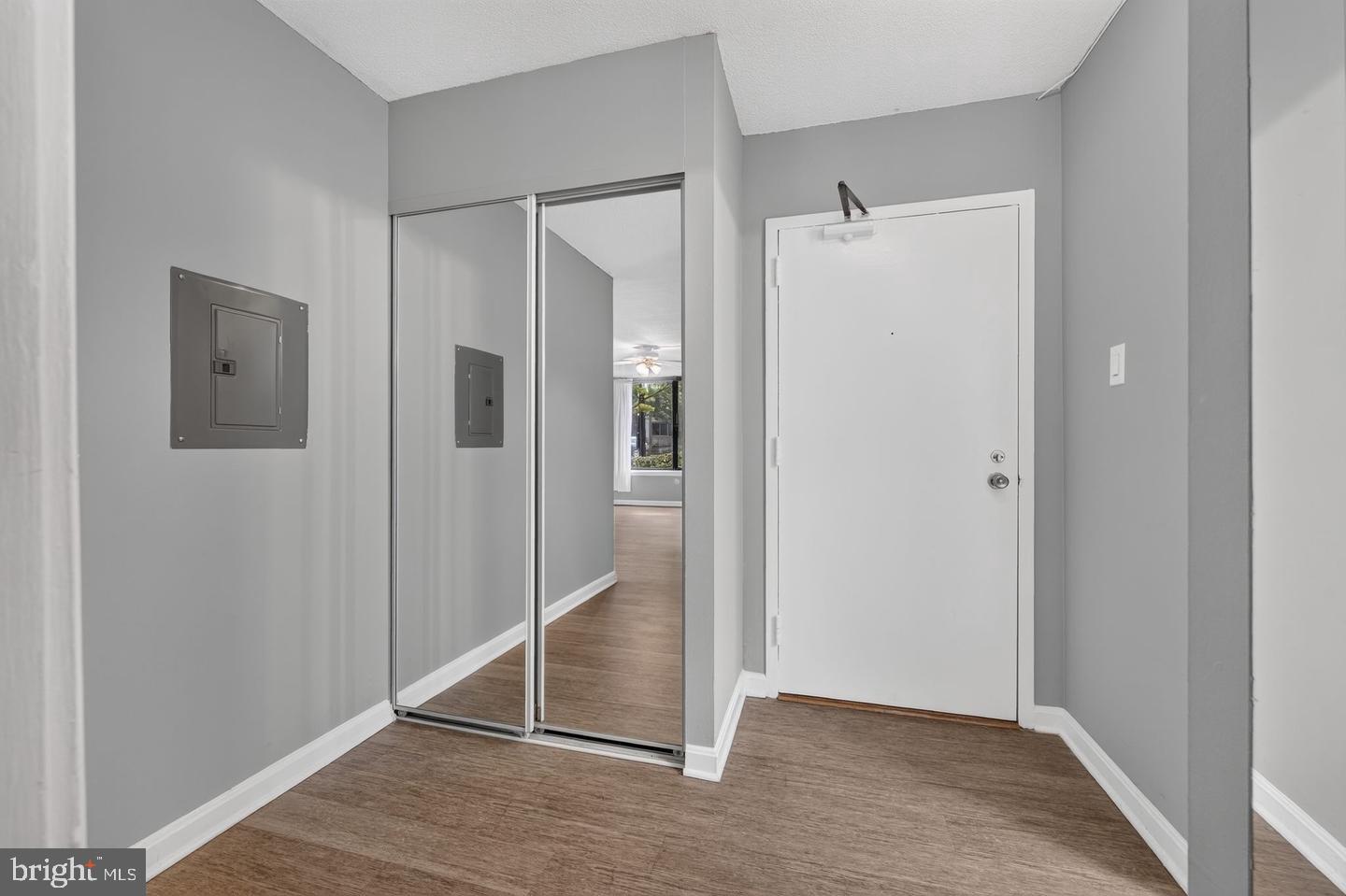 DCDC2283916 Property Photo 2
