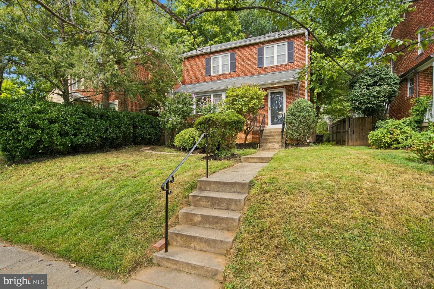 4839 YUMA ST NW Property Photo 1